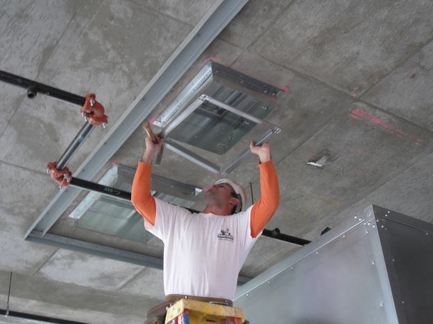 Breakaway connection damper installation - Greenheck damper