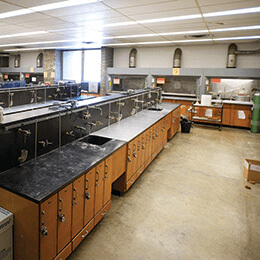 George R Rieveschl Hall Cincinnati, OH - Lab